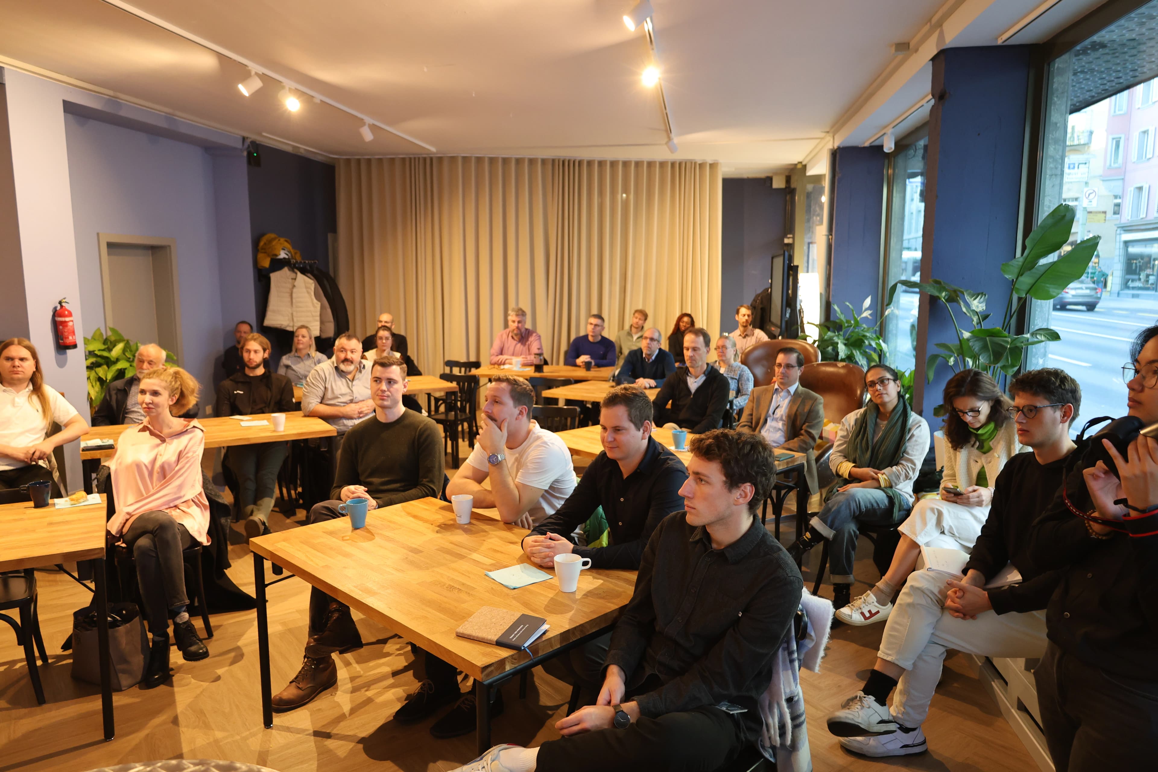 AI Hub facility detail